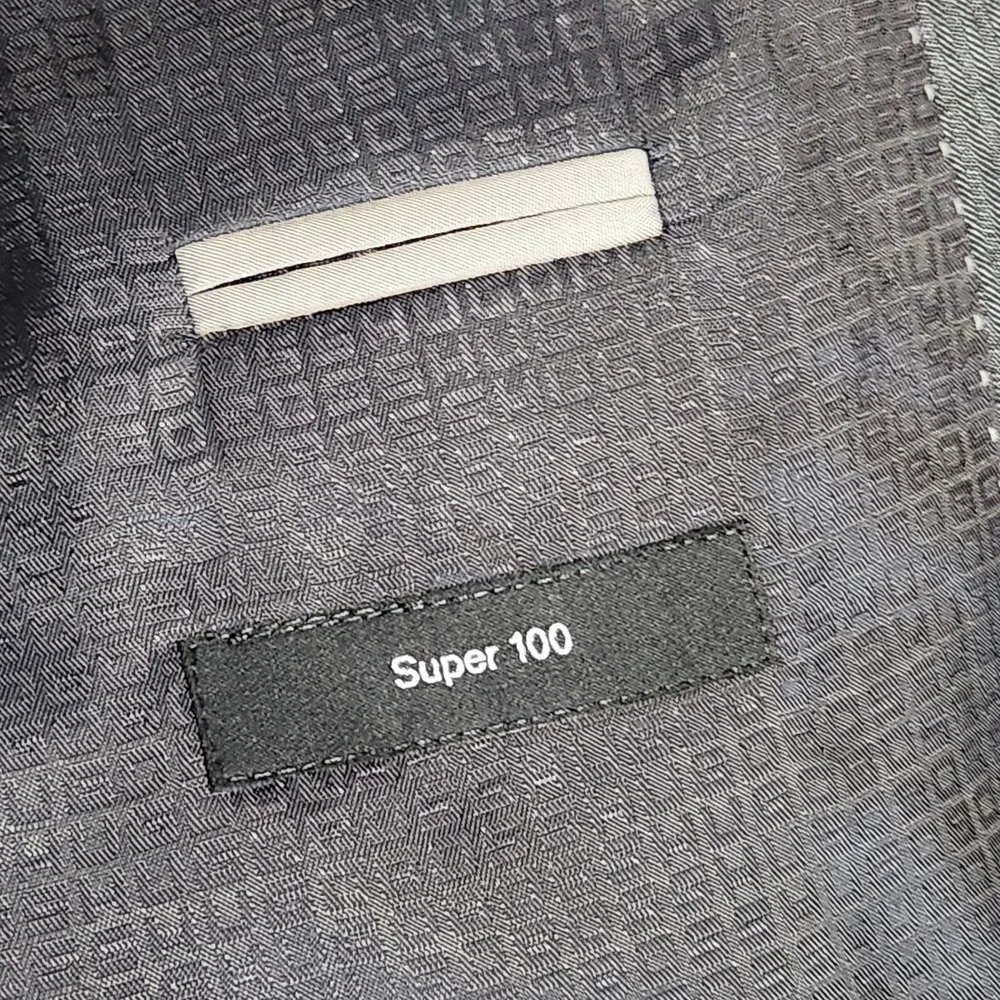 New Hugo Boss Pasini2 Movie2 Grey Virgin Wool Blazer Suit Jacket 42R Flaw